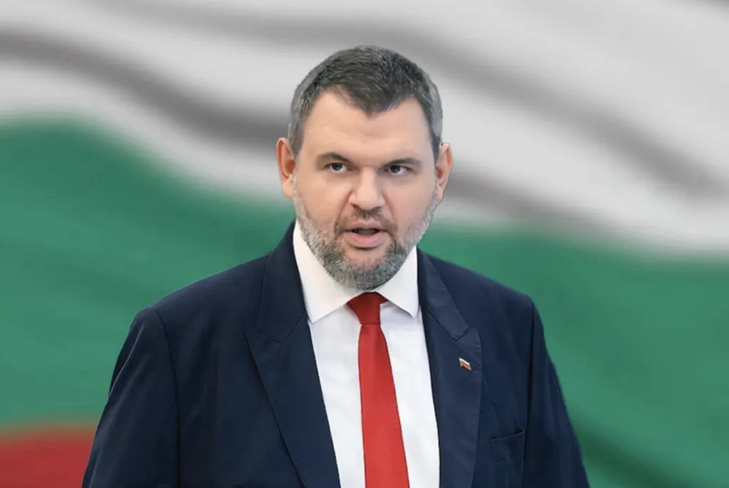 Делян Пеевски: Нека да продължим да работим за силна и достойна България!
