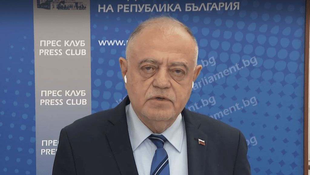 Атанас Атанасов: Пряка опасност за България няма