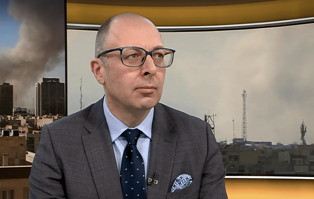 Йордан Божилов: Ситуацията е много динамична, рисковете се преценяват ежедневно