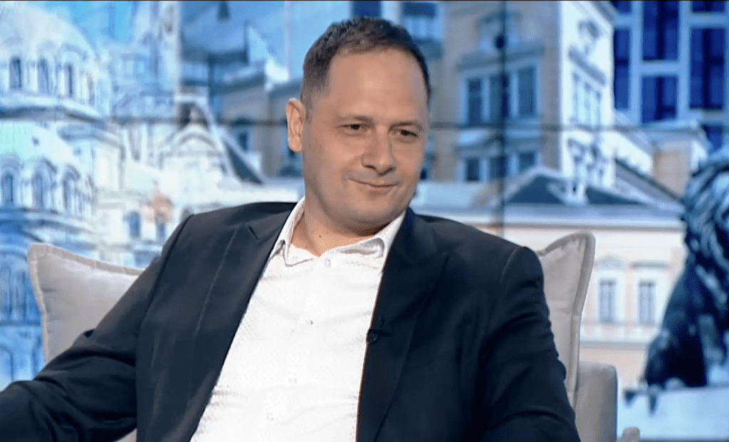 Петър Витанов: Десислава Радева е извън реденето на листи