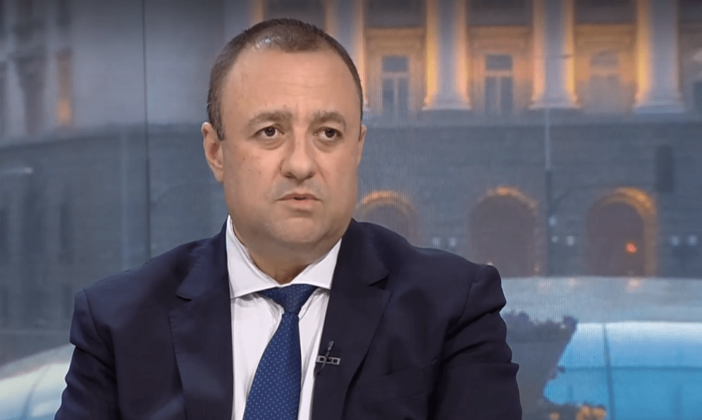 Иван Иванов за договорите на МРРБ: Финансовата дисциплина във ведомството и в АПИ се спазваха по време на моя мандат