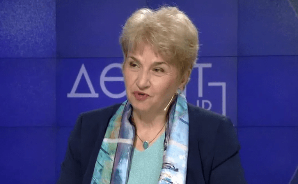 Плугчиева: Кризи, войни, а България е с некомпетентно правителство