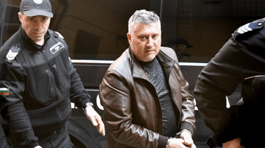 Домашен арест за българин, издирван в Германия за данъчни измами