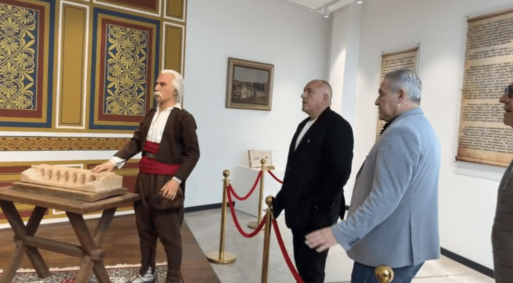 Борисов посети моста на Колю Фичето