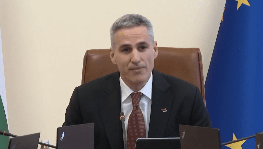 Андрей Гюров поздрави католическата и арменската общности по повод Възкресение Христово
