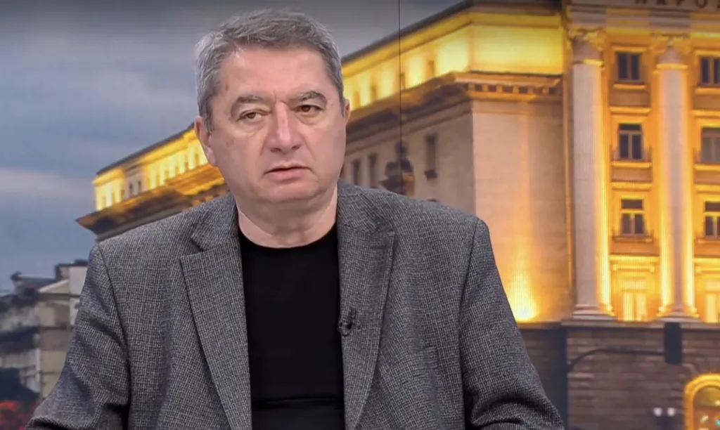 Емануил Йорданов: Надявам се да не бъдат засегнати правата на Стоян Мавродиев
