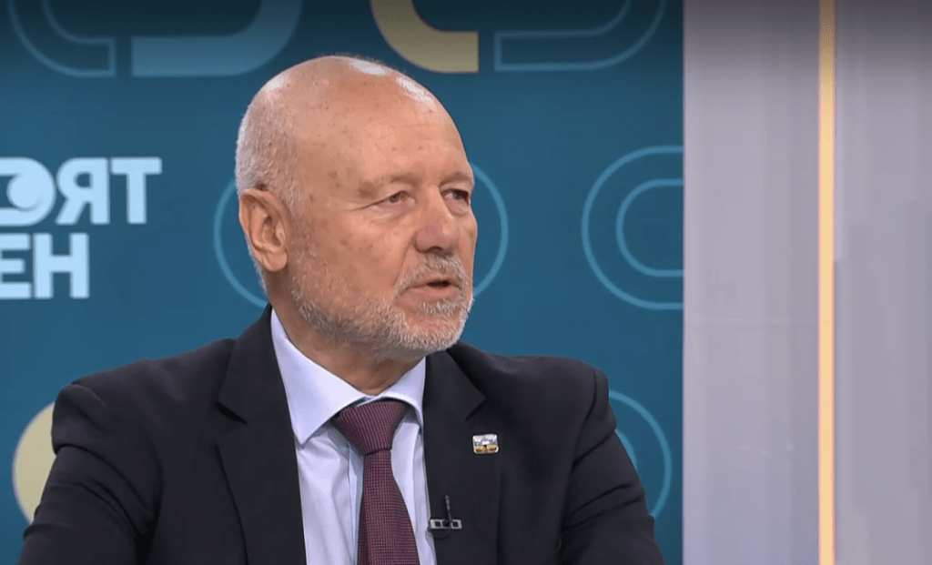 Тагарев: САЩ имат капацитета да унищожат голяма част от енергийната инфраструктура на Иран