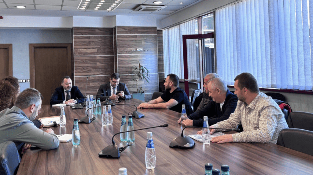 АПИ спира предоставянето на 24-часова пътна помощ за леки автомобили