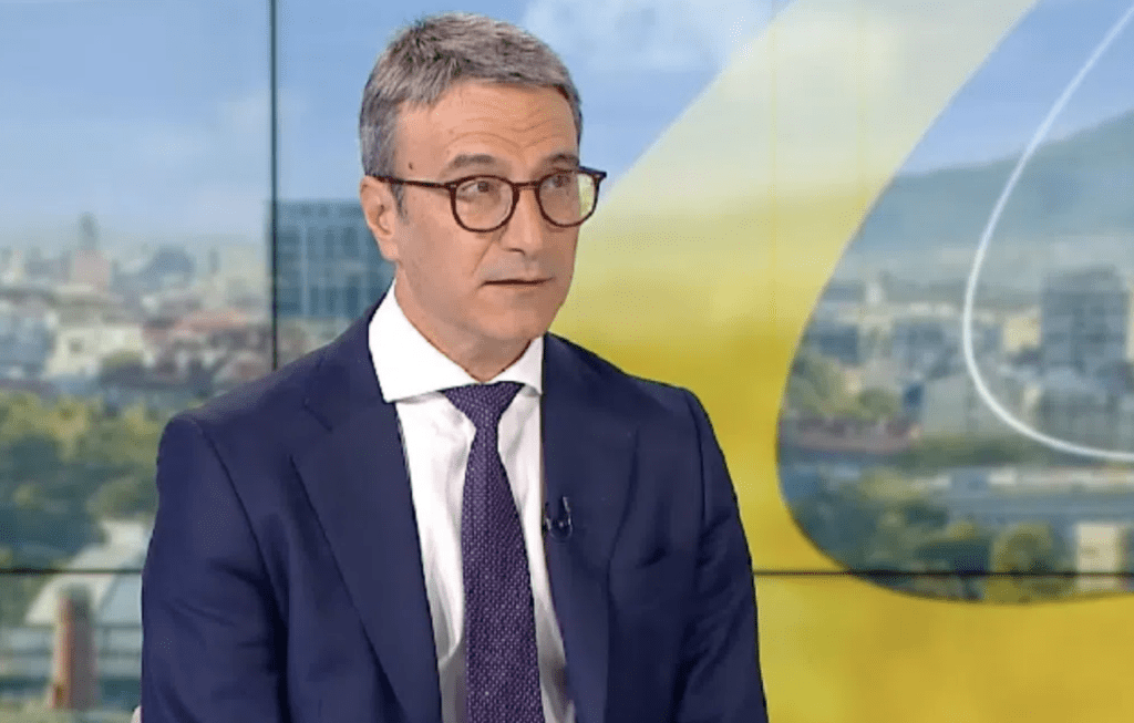 Трайков: Няма да се намалява ДДС-то на горивото, но се мислят други мерки