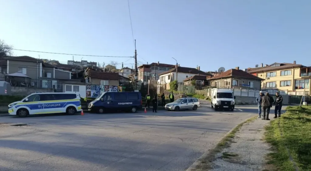 Мащабна полицейска операция в Русе: Проверяват за купен вот и престъпност