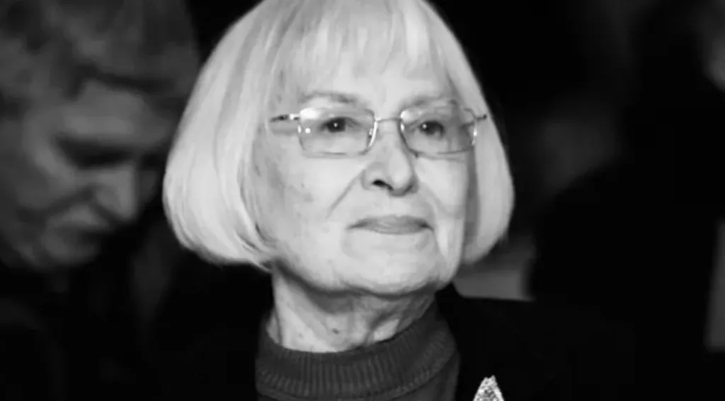 Почина певицата Маргрет Николова