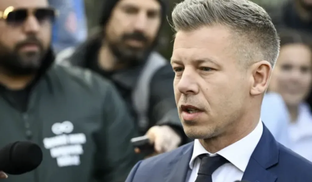 Унгарският опозиционен лидер Мадяр официално обяви победа на изборите