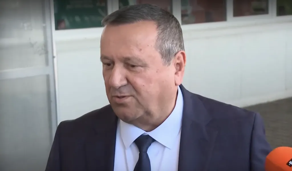 Адемов: Получихме десетки сигнала за опити за влияние върху вота