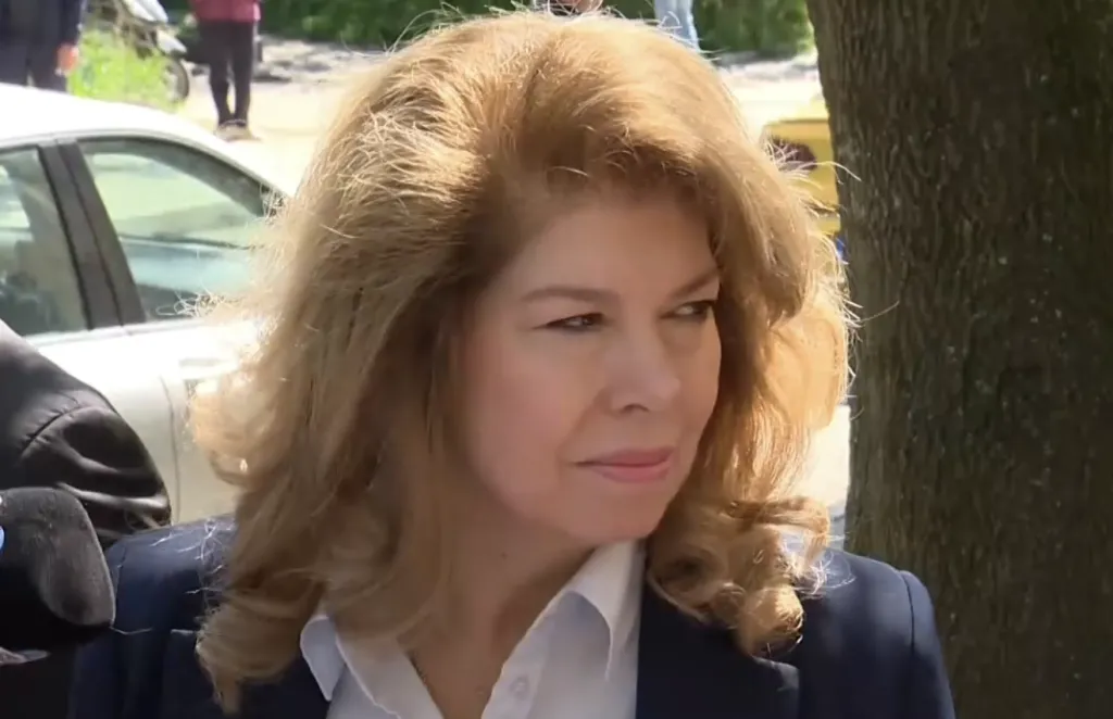 Илияна Йотова: Гласувах, за да има скоро работещо Народно събрание и силно правителство