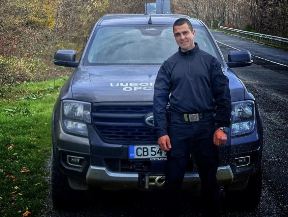 Граничен полицай е спасителят на пътниците от падналия в дере автобус