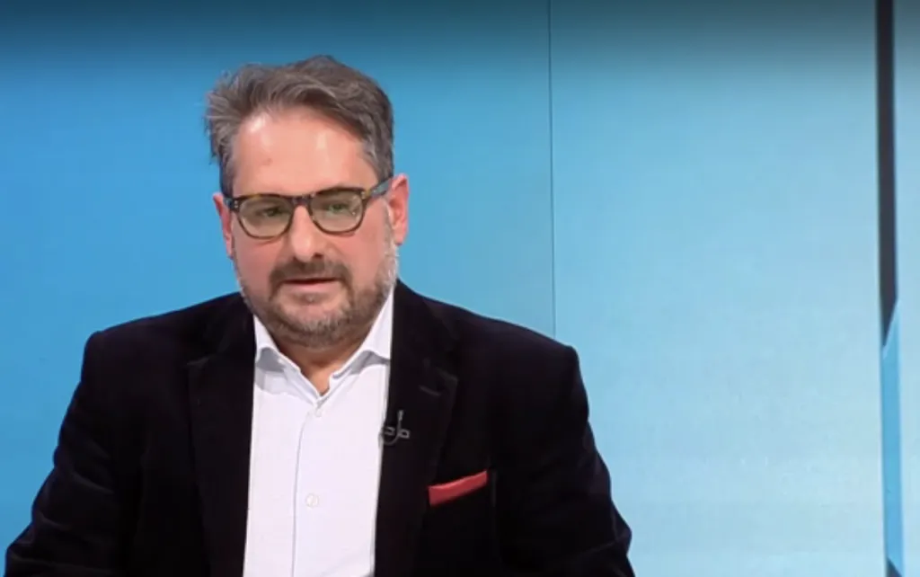 Даниел Смилов: Оставката на Сарафов е оферта от ГЕРБ и ДПС към Радев