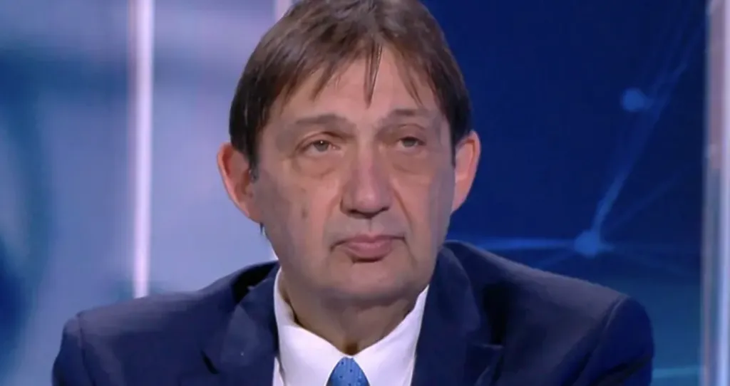 Иван Шишков: Кой и дали някой от служебната власт ще остане в редовната зависи само от Румен Радев
