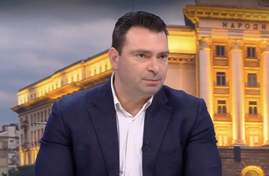 Калоян Паргов: На тези избори Радев „изяде“ БСП