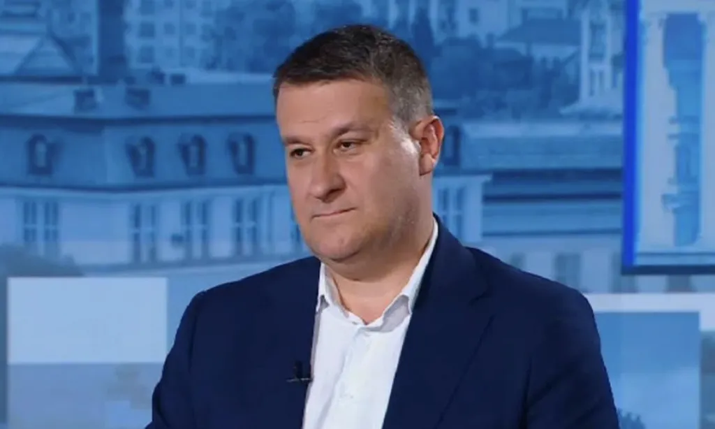 Доц. Милен Любенов: Свръхочакванията към формацията на Радев могат да доведат до политическо разочарование
