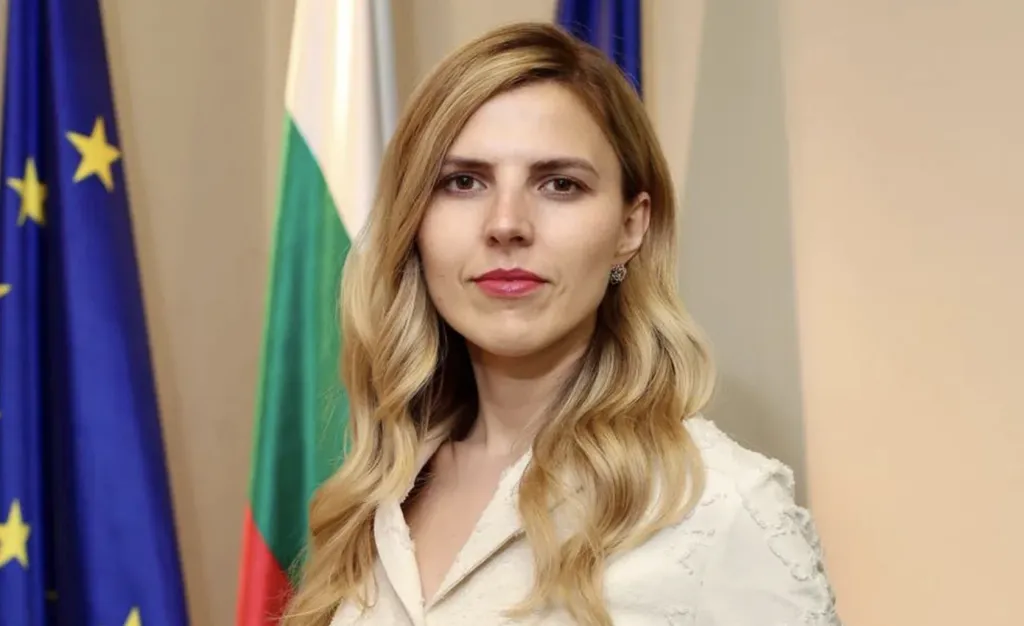 Велислава Петрова настоя за по-бързо включване на България в безвизовата програма на САЩ