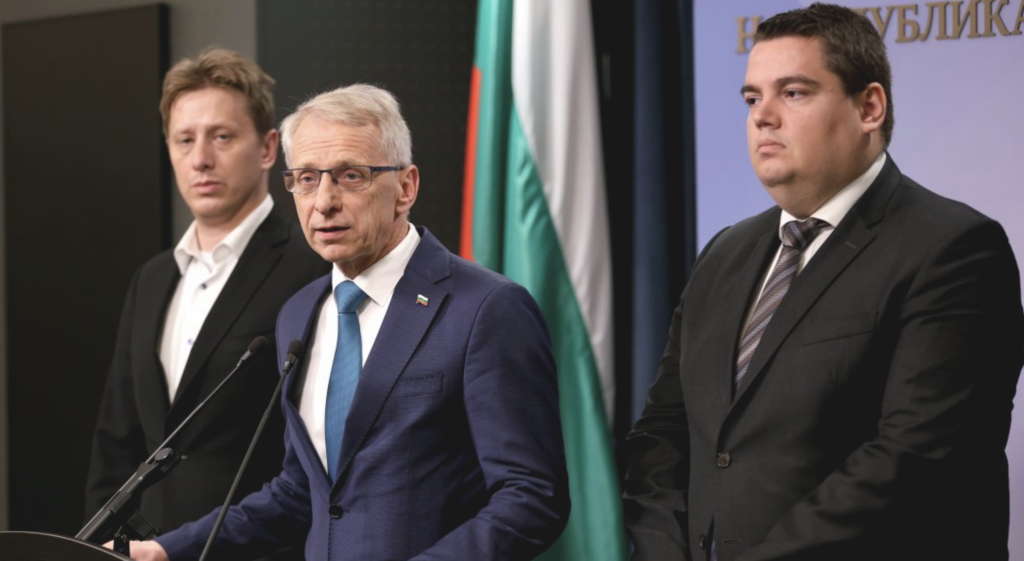 Денков: Дори Борисов и Пеевски не са се опитвали така да ограничат правата на опозицията като „Прогресивна България“