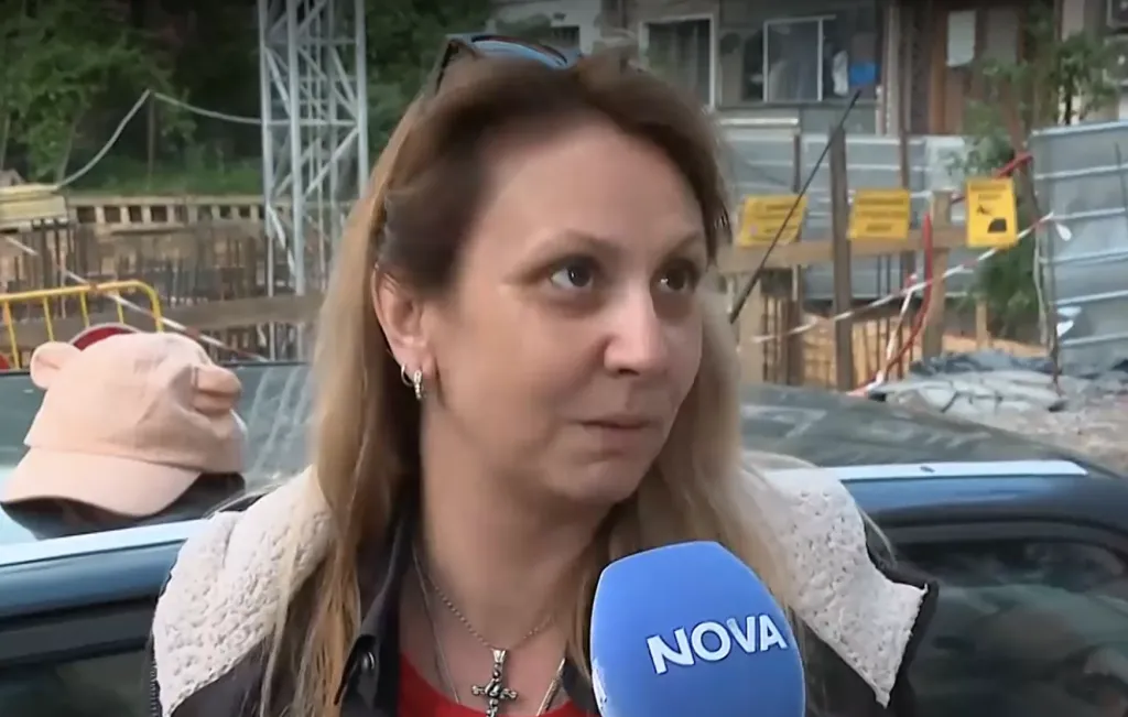 500 евро глоба и отнета книжка за майка, спряла в аварийната лента, заради болния си син