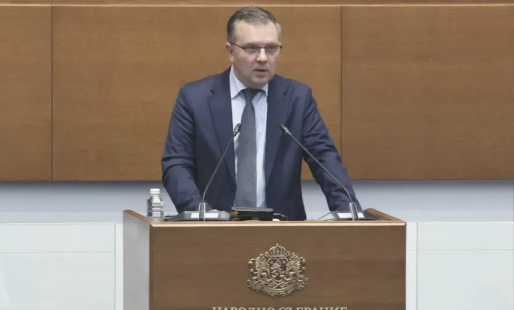 Министър Найденов: Необходим е ефективен и независим орган за борба с корупцията
