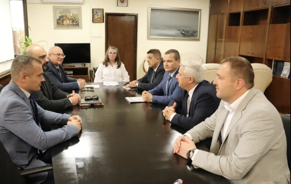 Ръководството на Областната администрация започва срещи с местната власт в Русенско