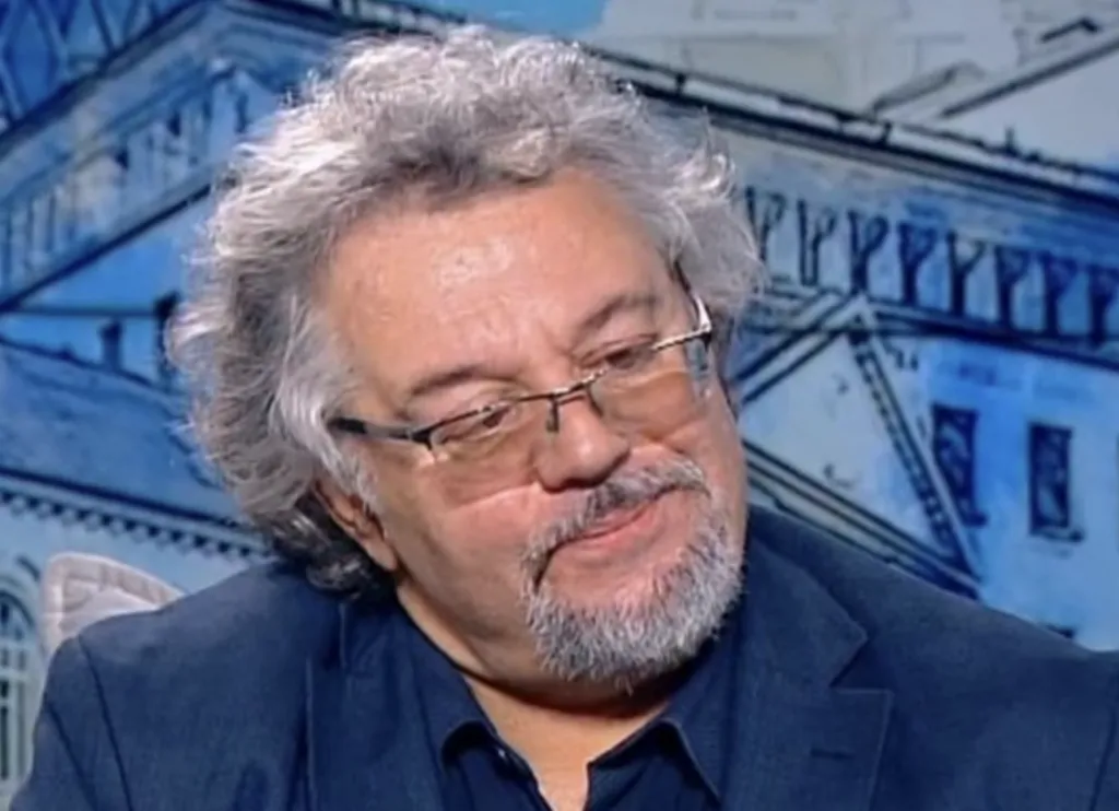 Манол Пейков: Много добре се диша извън парламента