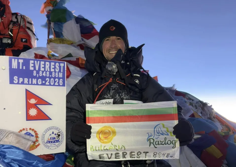 Георги Колевичин покори Еверест