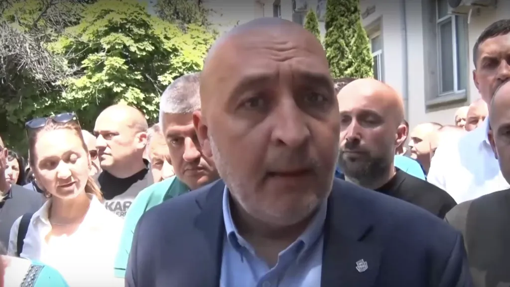 Ерол Мюмюн: Не съм издирван престъпник и не се укривам