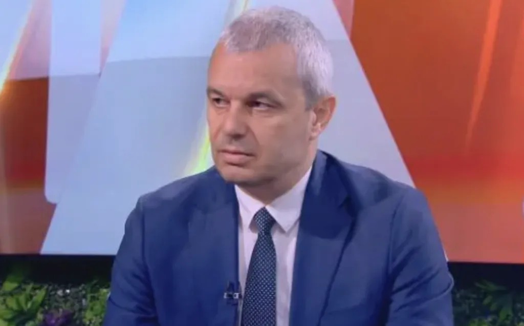 Костадинов за незаконния град край Варна: Зад строителството стои организирана украинска групировка