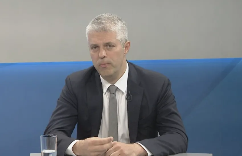 Благомир Коцев: Охранители не са допускали институциите до незаконния град