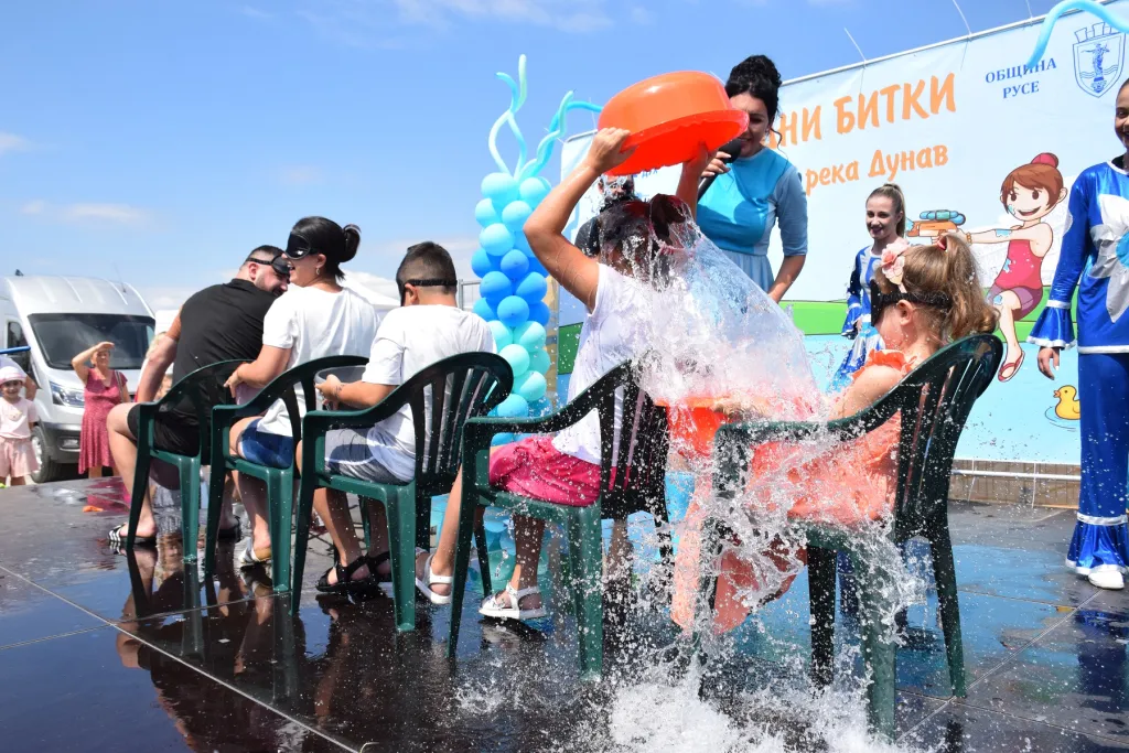 Русе празнува Деня на река Дунав с водни битки, арт работилници и парад на лодки