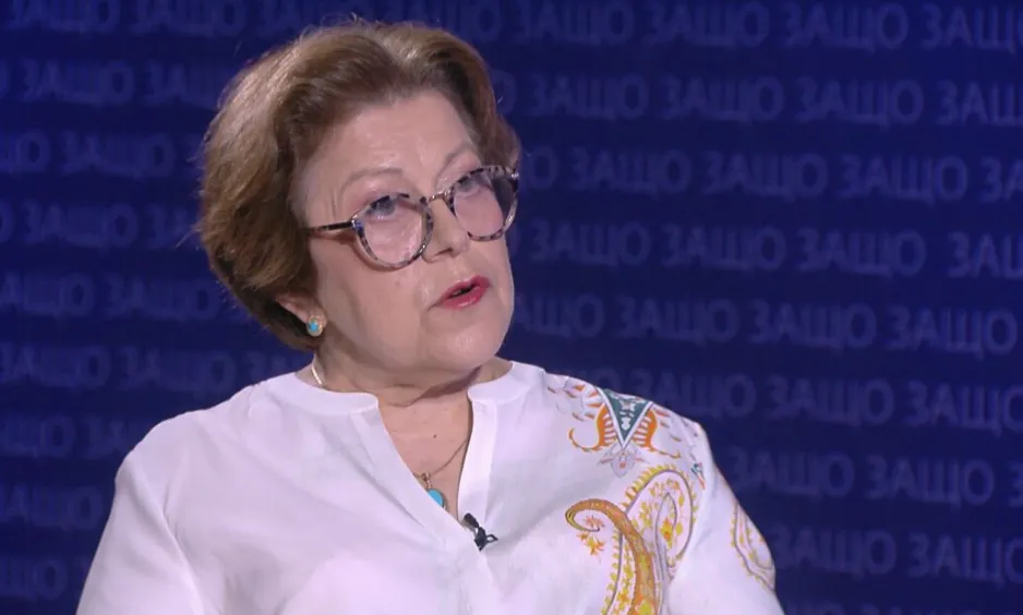 Дончева за незаконния град край Варна: Това не са безопасни хора, обикновено дрънкат оръжие
