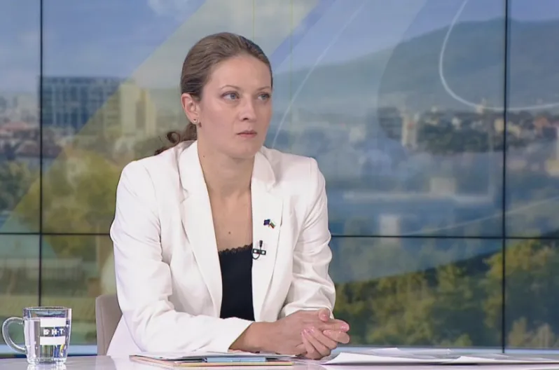 Цветелина Пенкова: България остава енергиен остров заради липсата на свързаност