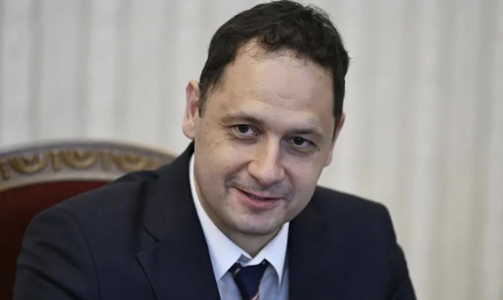 Петър Витанов оглави Комисията по външна политика в Народното събрание