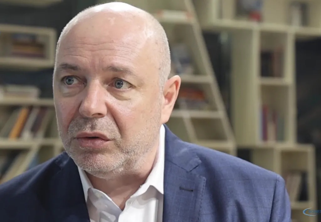 Проф. Николай Габровски: Прекомерното стоене пред екрана променя начина, по който работи мозъкът