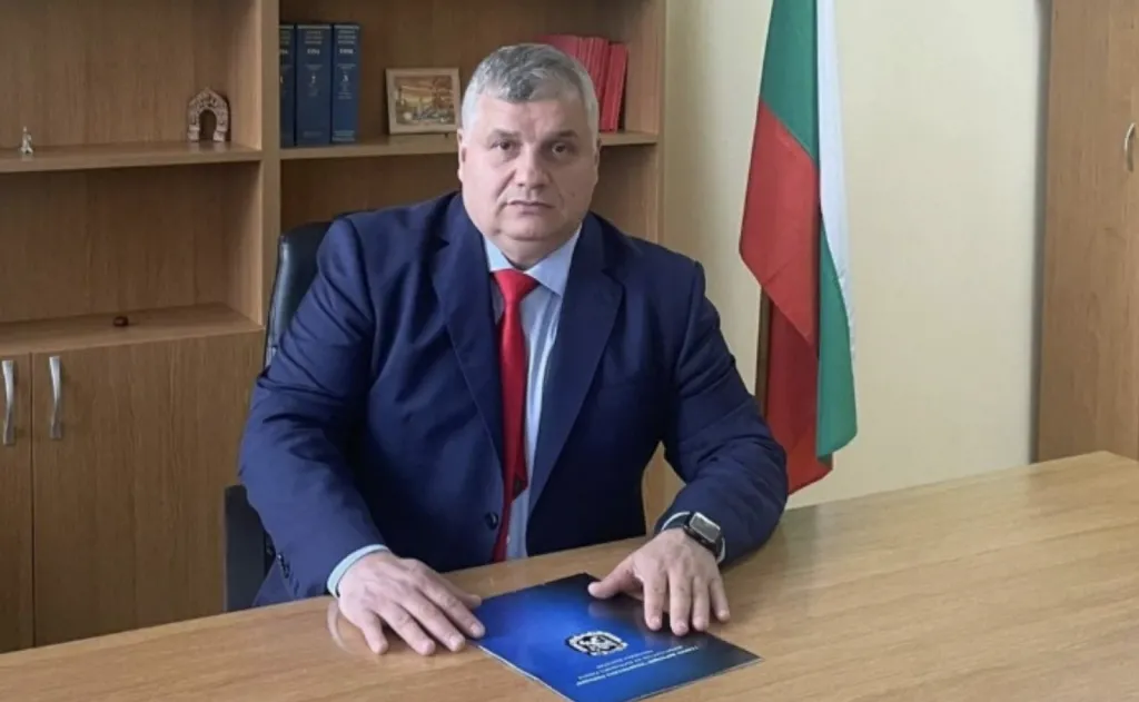 Емил Пармаков временно ще заеме поста на Георги Кандев