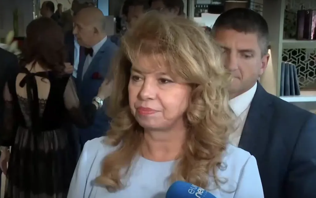 Йотова: Нямам основания да не вярвам на военния министър