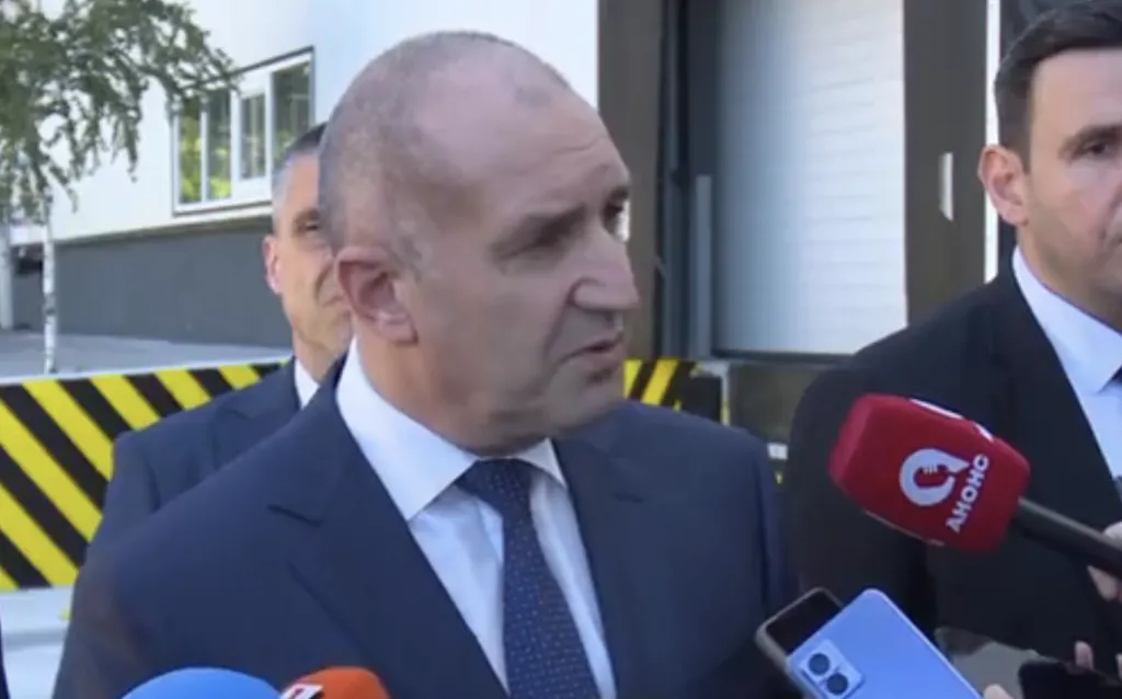 Румен Радев: Надяваме се до края на месеца да представим редовен бюджет