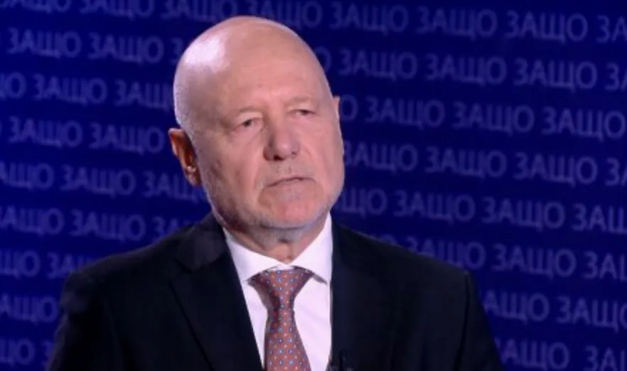 Тагарев: Тагарев: Заради помощта за Украйна търпим имиджови щети