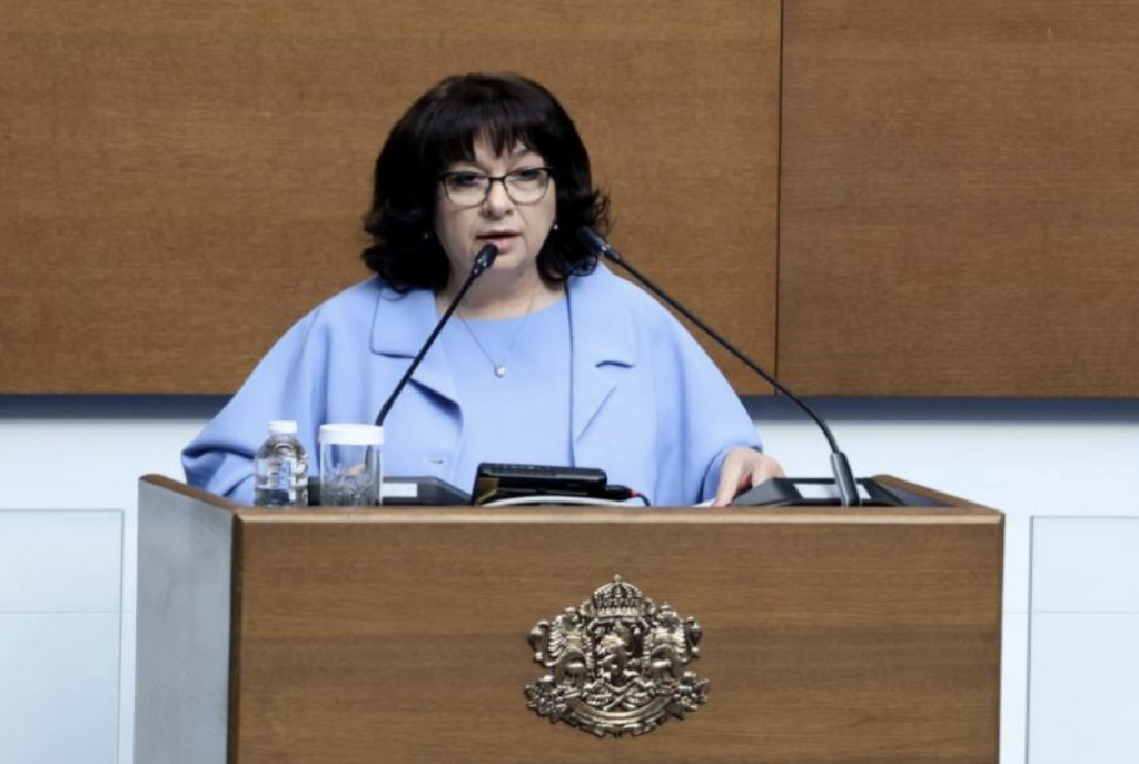 ГЕРБ заплаши да сезира КС за прекомерния дефицит