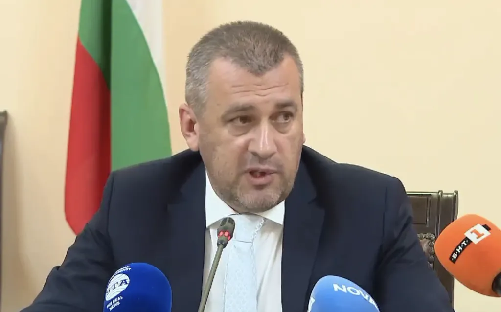 Георги Пеев обсъжда транспортни проекти при посещение в Бургас