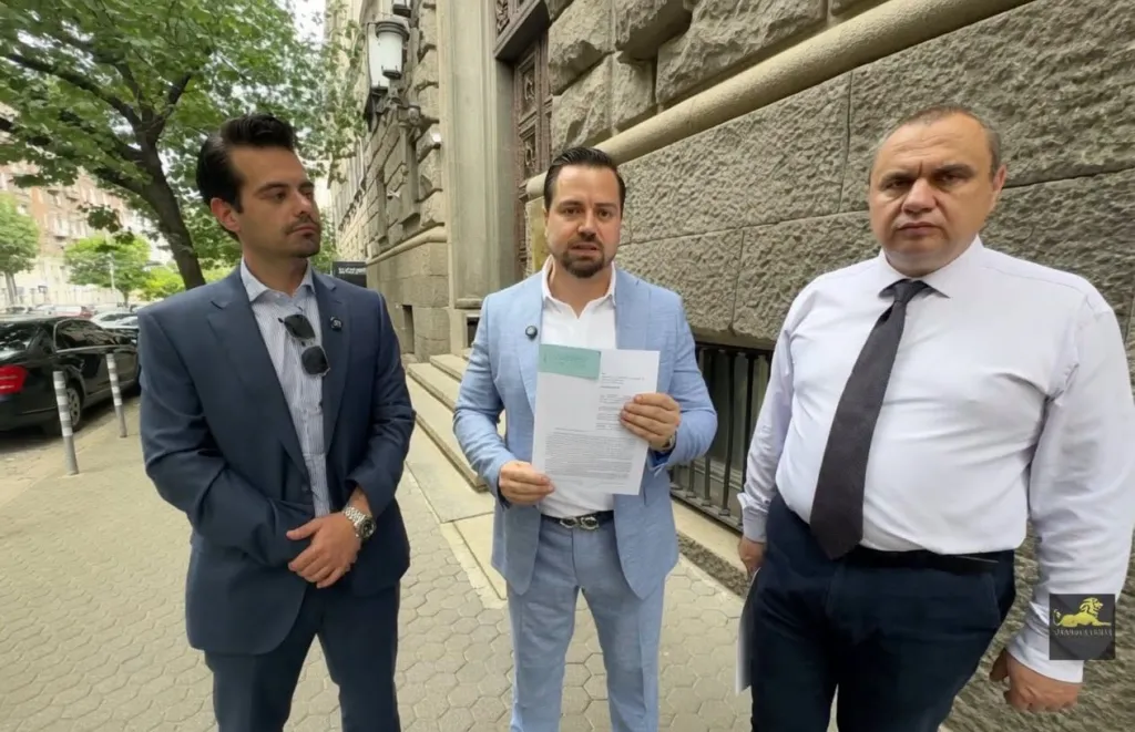 Нова инициатива: Кешът да стане неотменно право