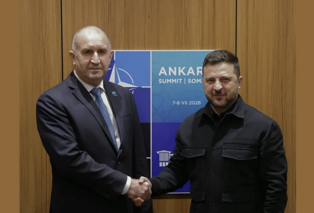 Радев се срещна със Зеленски в Анкара
