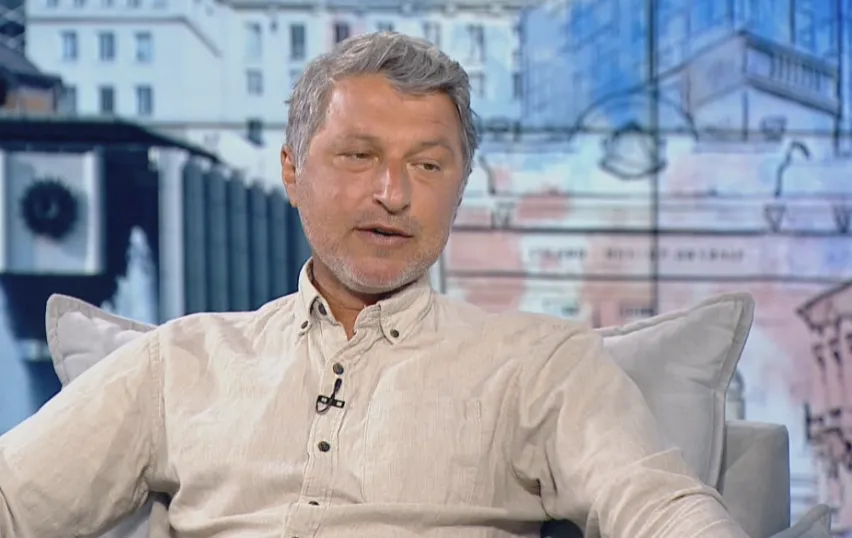 Симеон Матев: До края на юли ще се редуват нормални летни дни и захлаждане