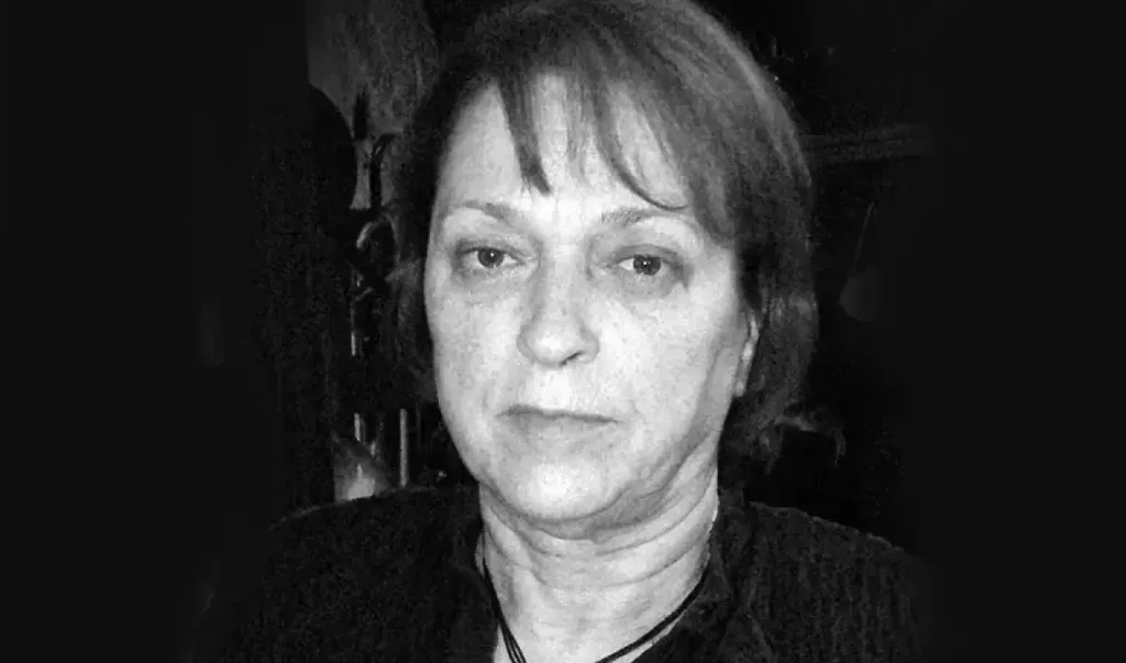 България се сбогува с Надежда Захариева