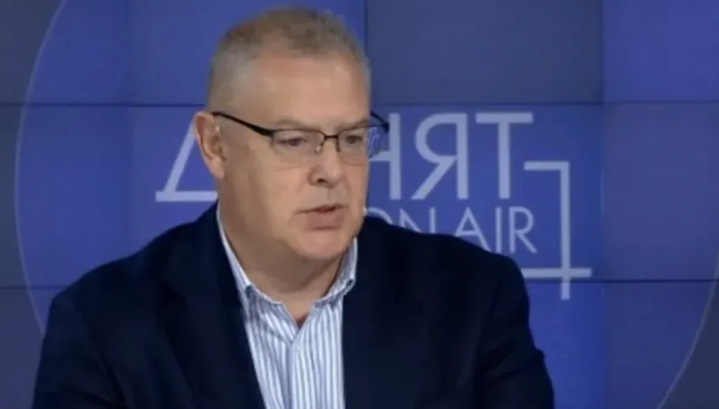 Александър Андреев: Доверието в машинното гласуване е паднало до най-ниското си ниво