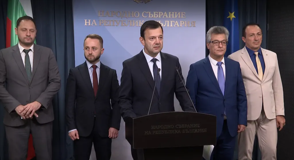 „Прогресивна България“ предлага промени в законите за обществените поръчки и лекарствата​